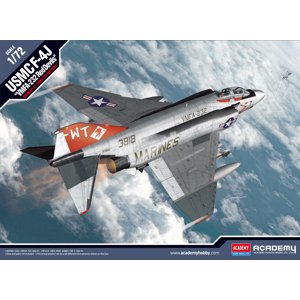 Model Kit letadlo 12556 - USMC F-4J "VMFA-232 Red Devils" (1:72)