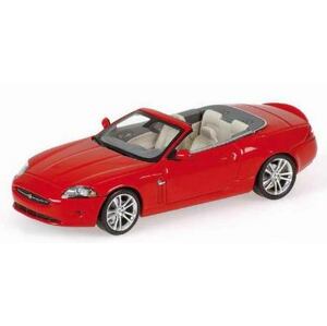 1:43 JAGUAR XK CABRIO 2005 RED