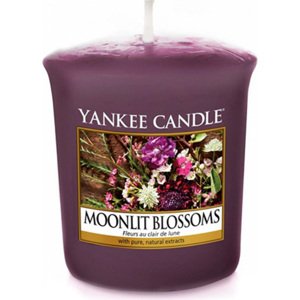 Yankee Candle, Květy ve svitu měsíce, Svíčka 49 g